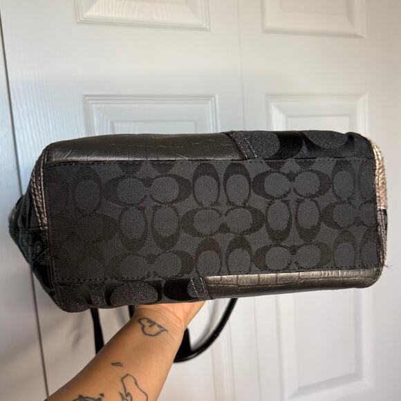 y2k Coach Patchwork Tote Shoulder Handbag Purse Grey Silver Black 12899 - Picture 7 of 10